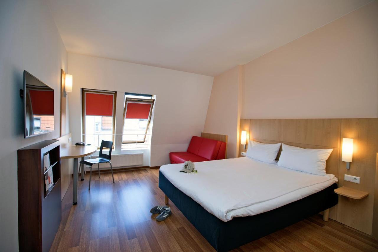 Ibis Berlin City Sued Berlim Exterior foto