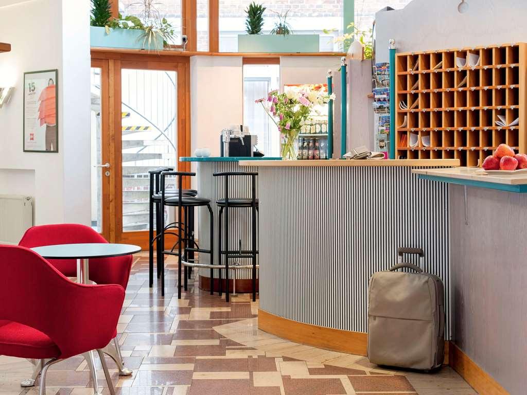 Ibis Berlin City Sued Berlim Restaurante foto