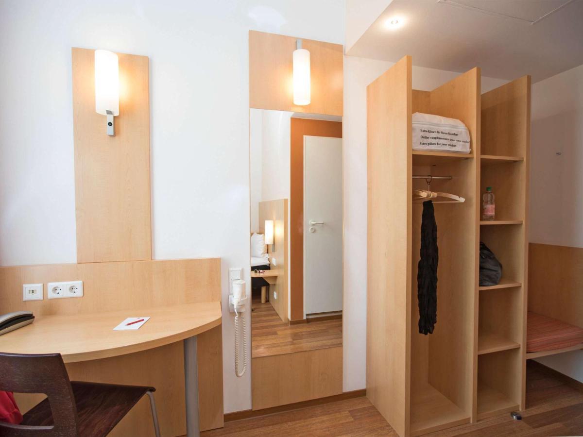 Ibis Berlin City Sued Berlim Exterior foto