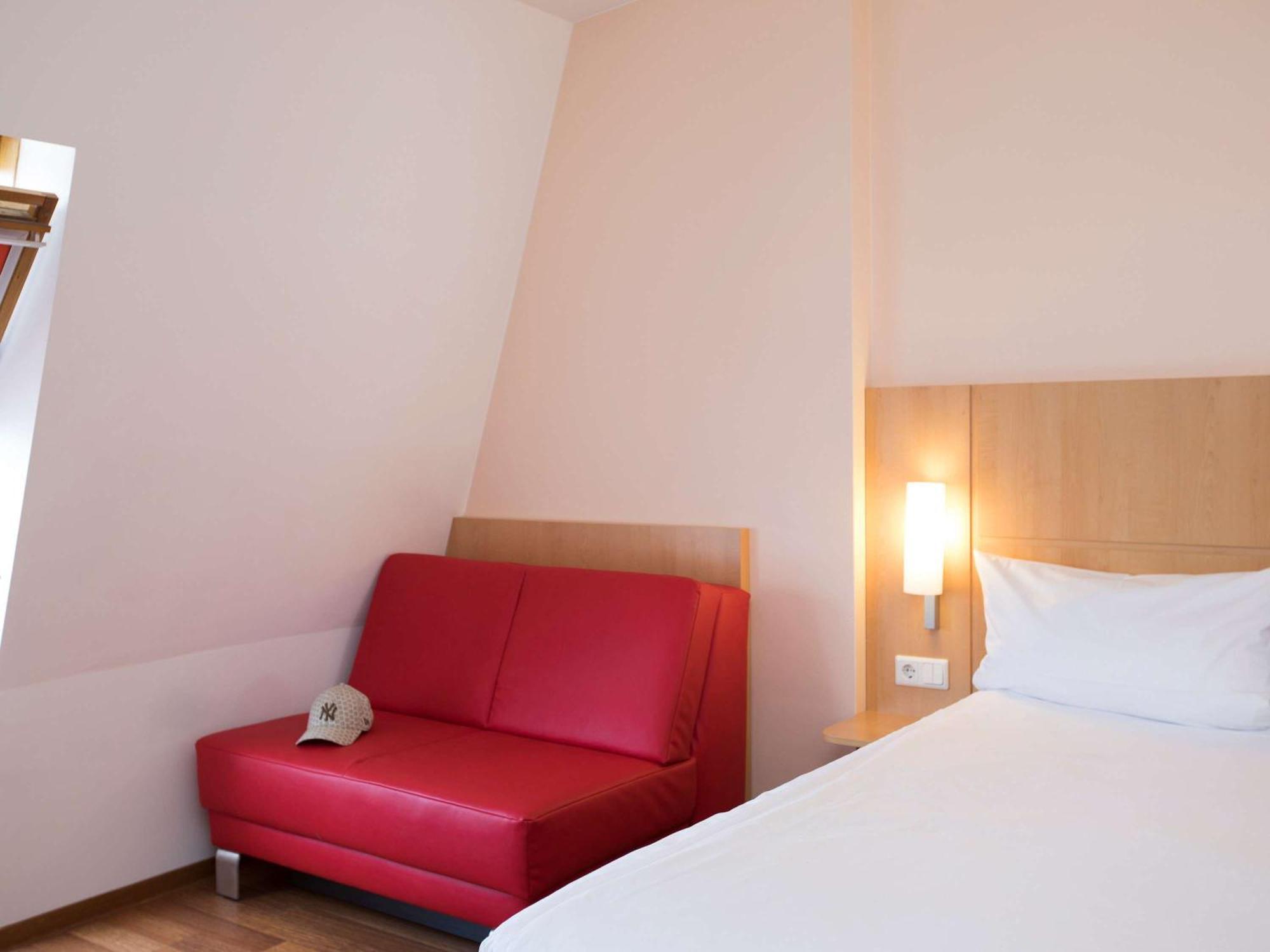 Ibis Berlin City Sued Berlim Exterior foto