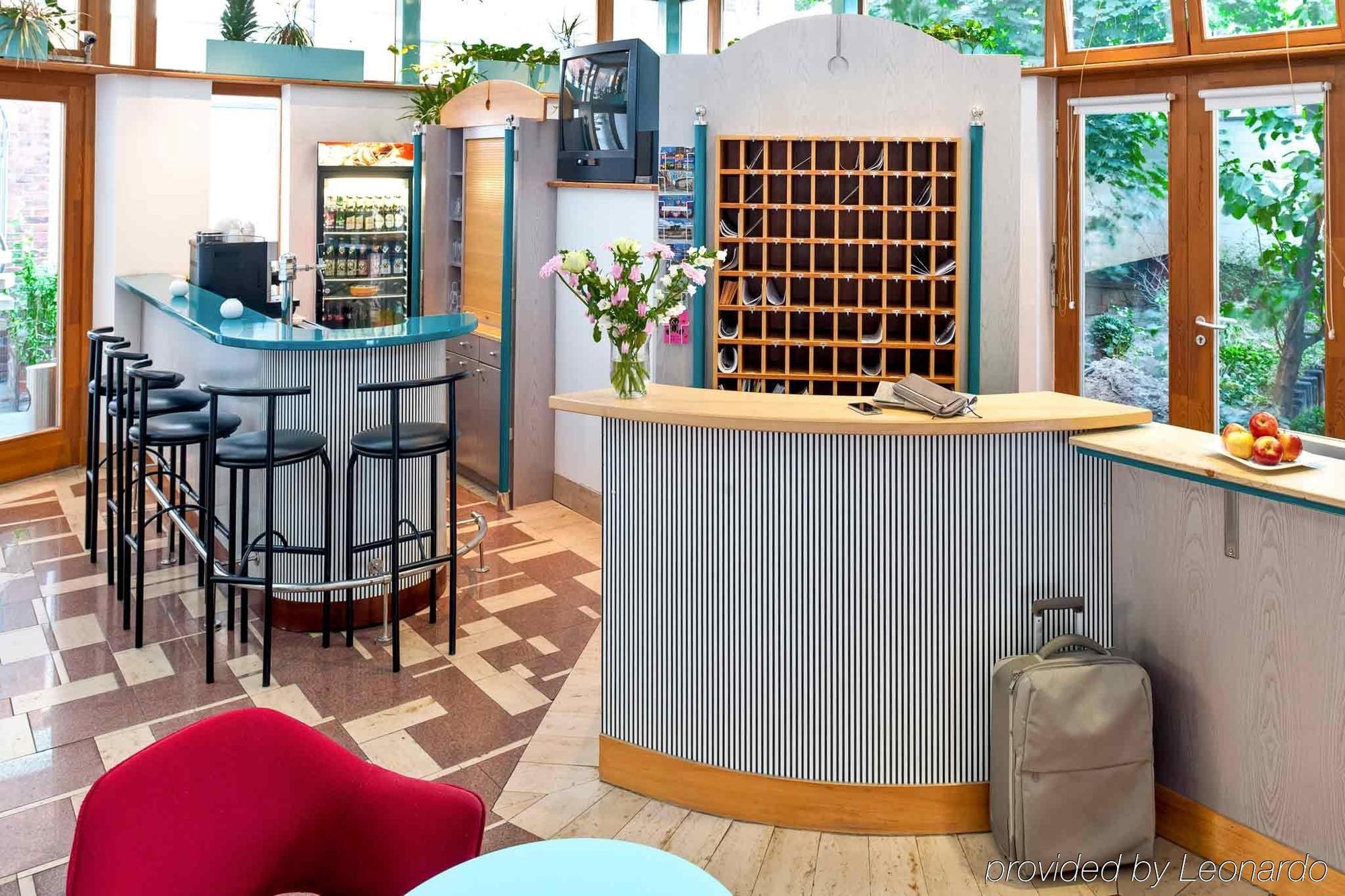 Ibis Berlin City Sued Berlim Exterior foto